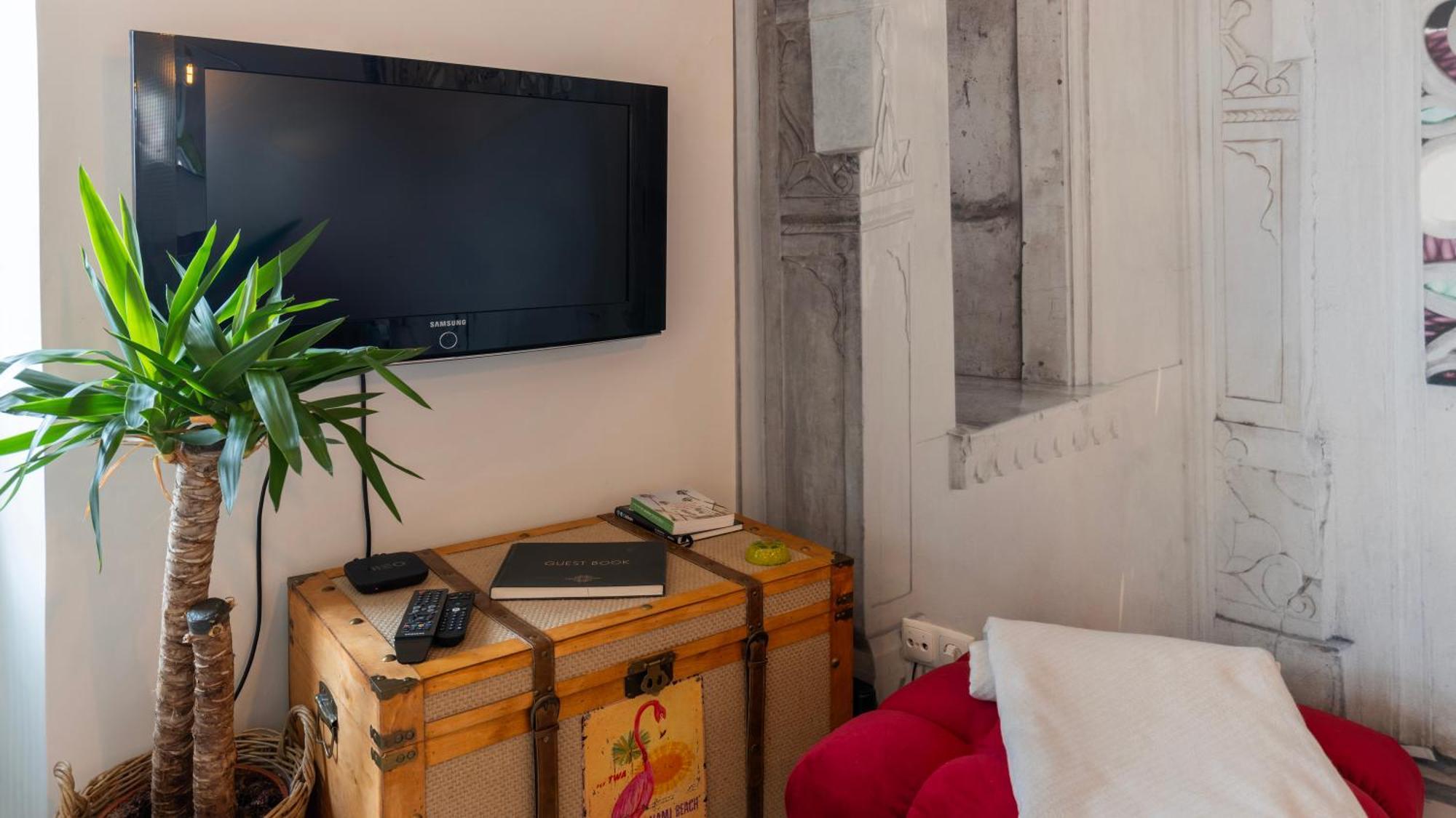 Sunny Design In Praca Flores By Lovelystay Apartment Lissabon